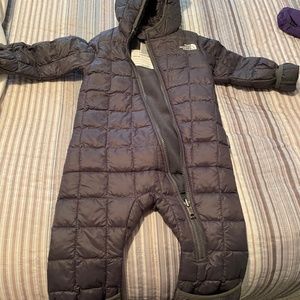 North Face Baby/Toddler Snow Suit 12-18mths
